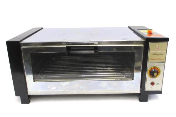 Vintage TOASTMASTER Table Top Toaster Oven Model 5242 Automatic Cleaning