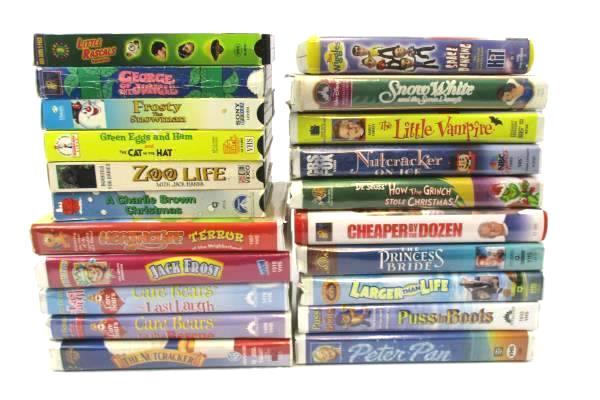 SwedeMom - Lot of 21 Family Fun VHS Movies - Disney WB 20th Century Fox ...