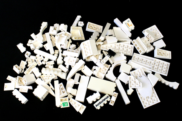 1/3 pound of white legos for the advanced builder