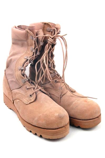 desert boots size 5