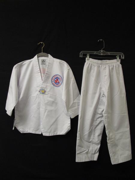 NEW Karate Uniform White Gi Adult Kids w/White belt Martial Arts MMA.00/140 