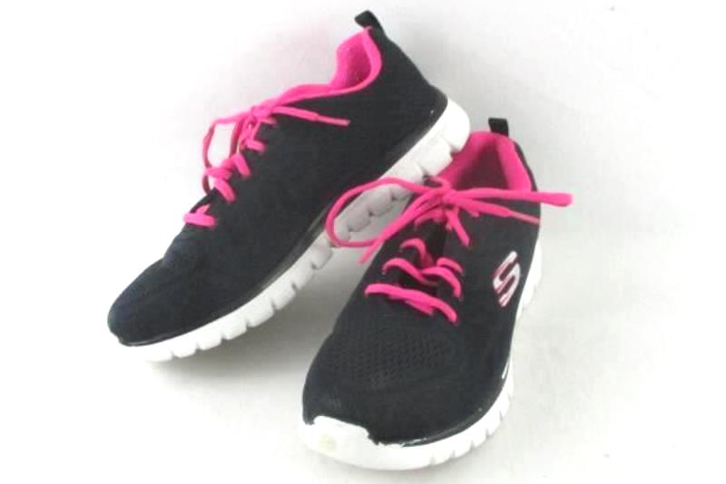 pink and black skechers
