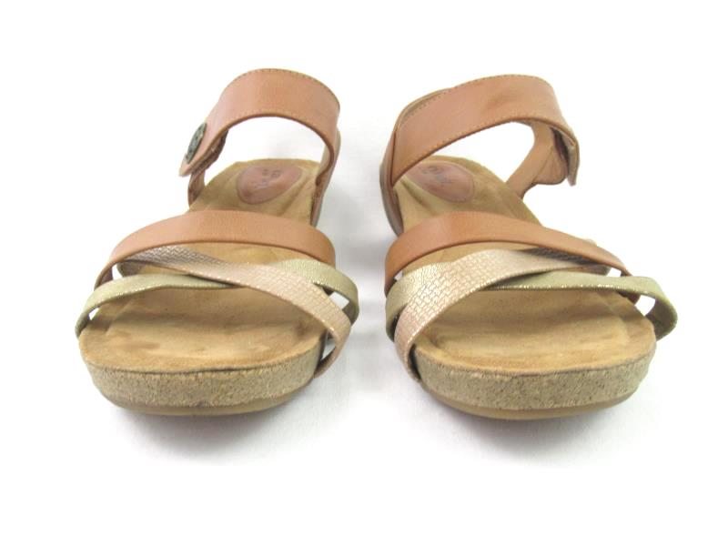 sofft brown sandals