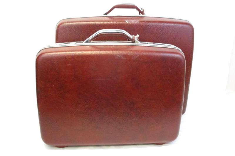 samsonite burgundy